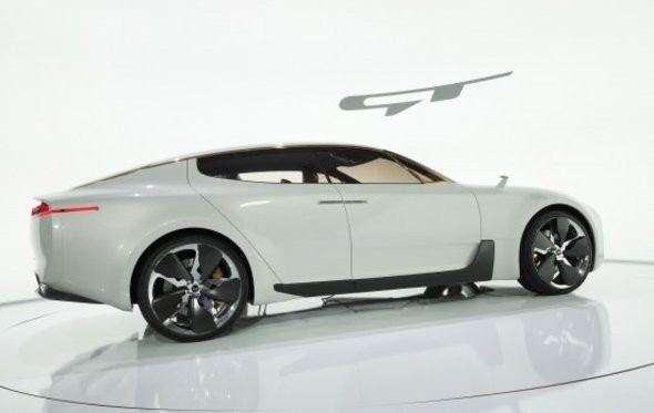 Le concept GT de Kia inauguré au Salon international de l’auto du Canada 2012